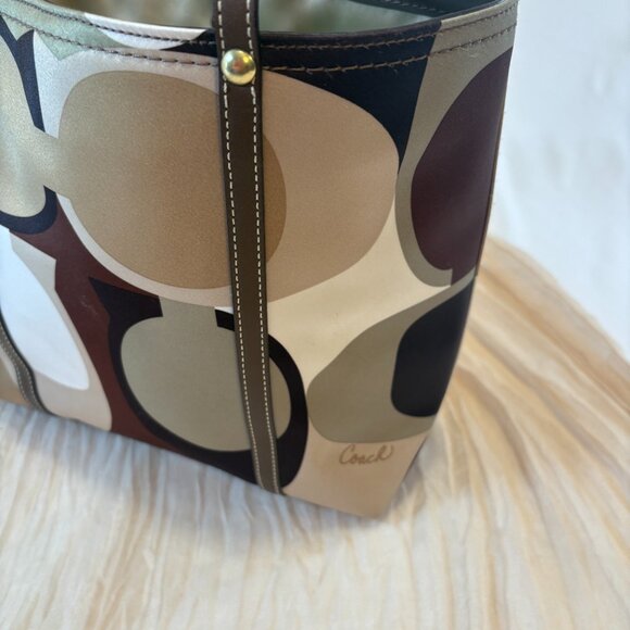 Coach Large Signature Sateen Olive Green Tote MSRP $300 - Picture 5 of 13